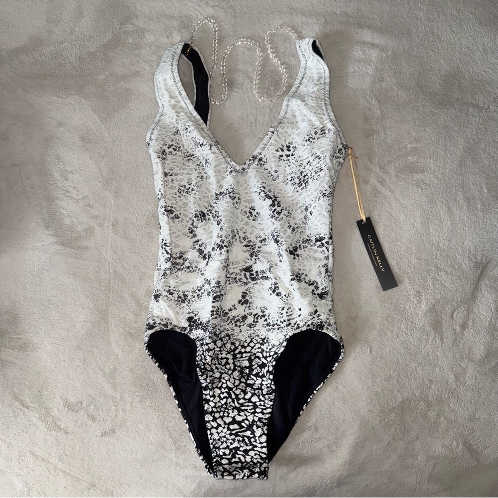 Luxury Swimwear - Picture 4 of 7